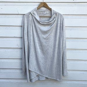 Gap Maternity cross front nursing top